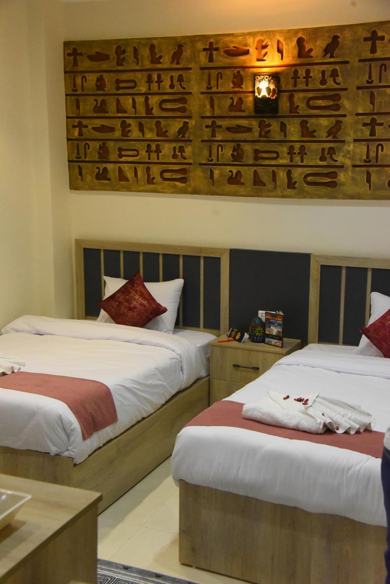 Locanda Pyramids Hotel Kafret el-Gabal Exterior foto