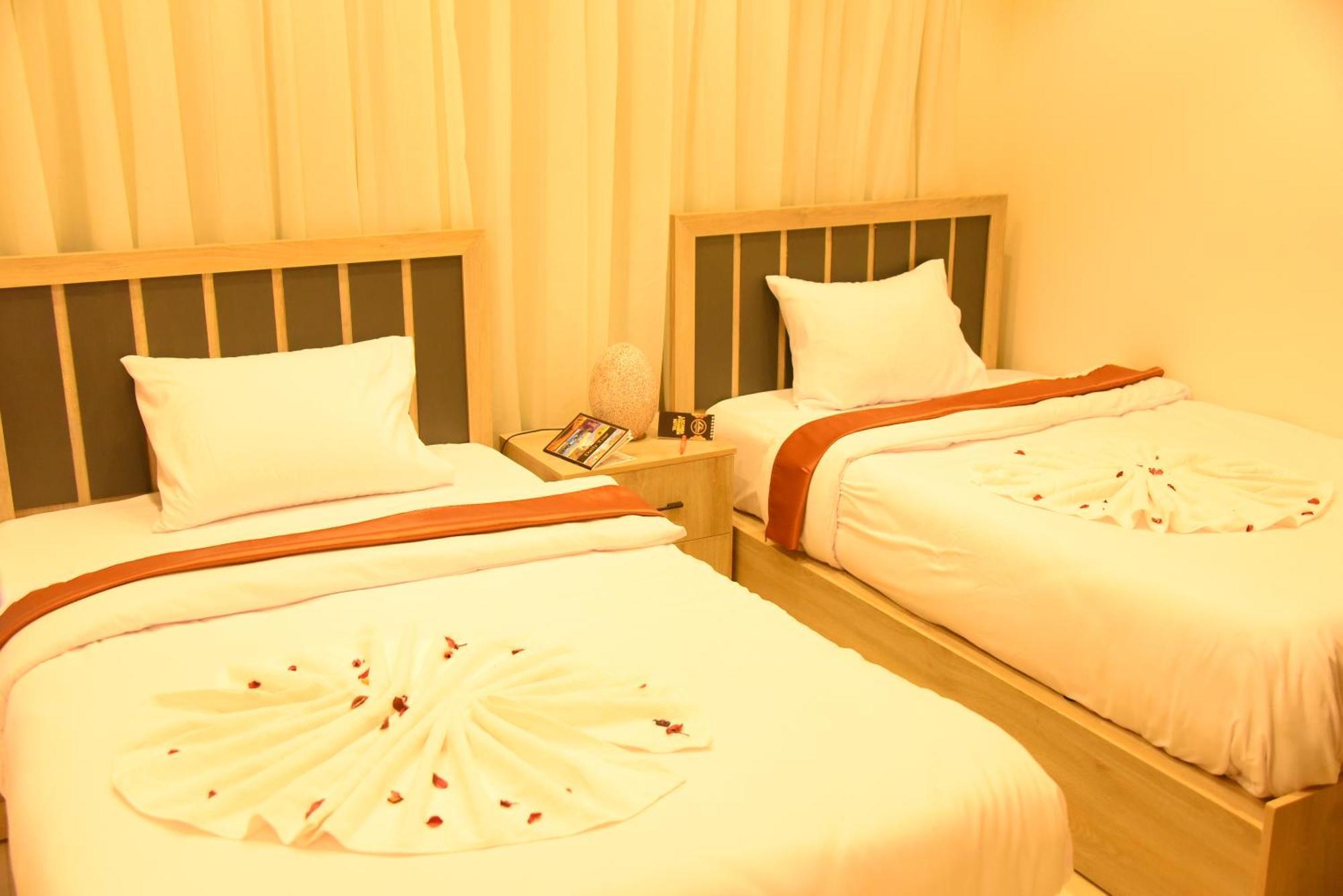 Locanda Pyramids Hotel Kafret el-Gabal Exterior foto